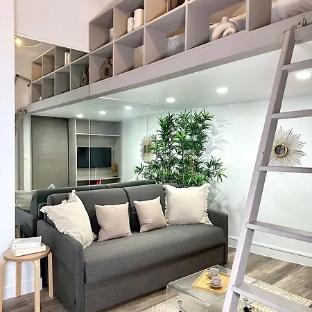 Stylish Studio Steps From Le Marais Apartman Párizs